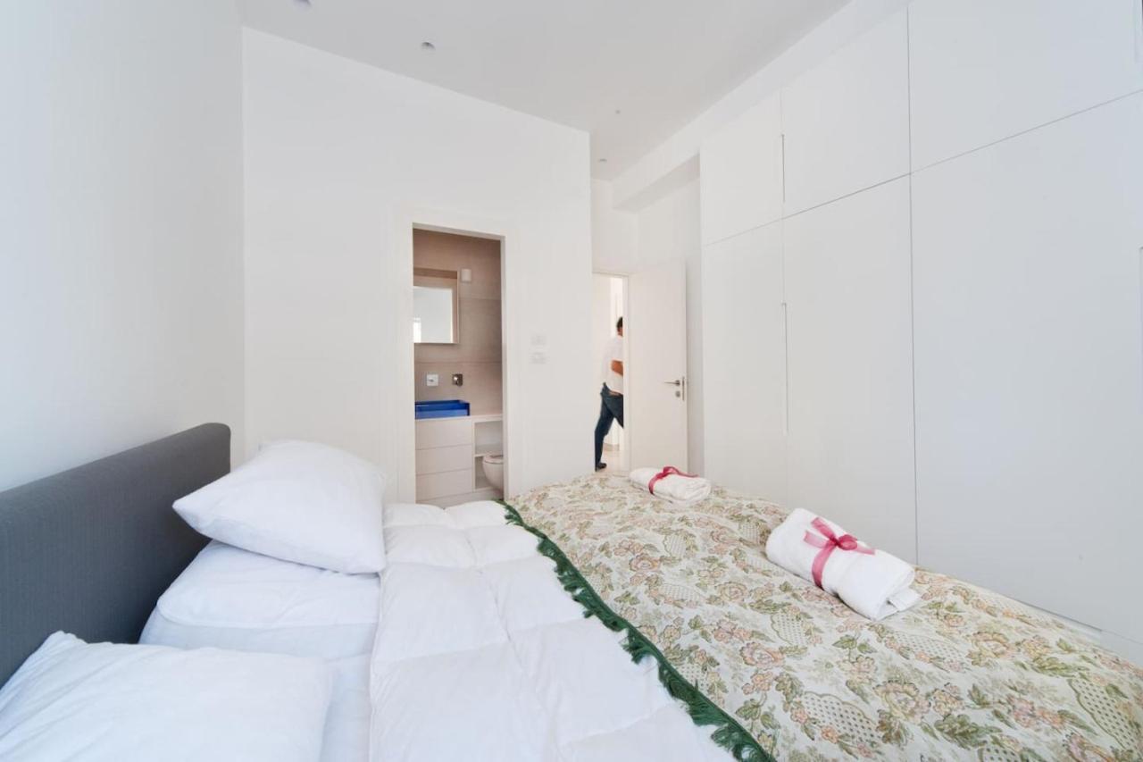 Beach And Sunset Panorama Apartment By Sea N' Rent Tel Aviv Exteriör bild