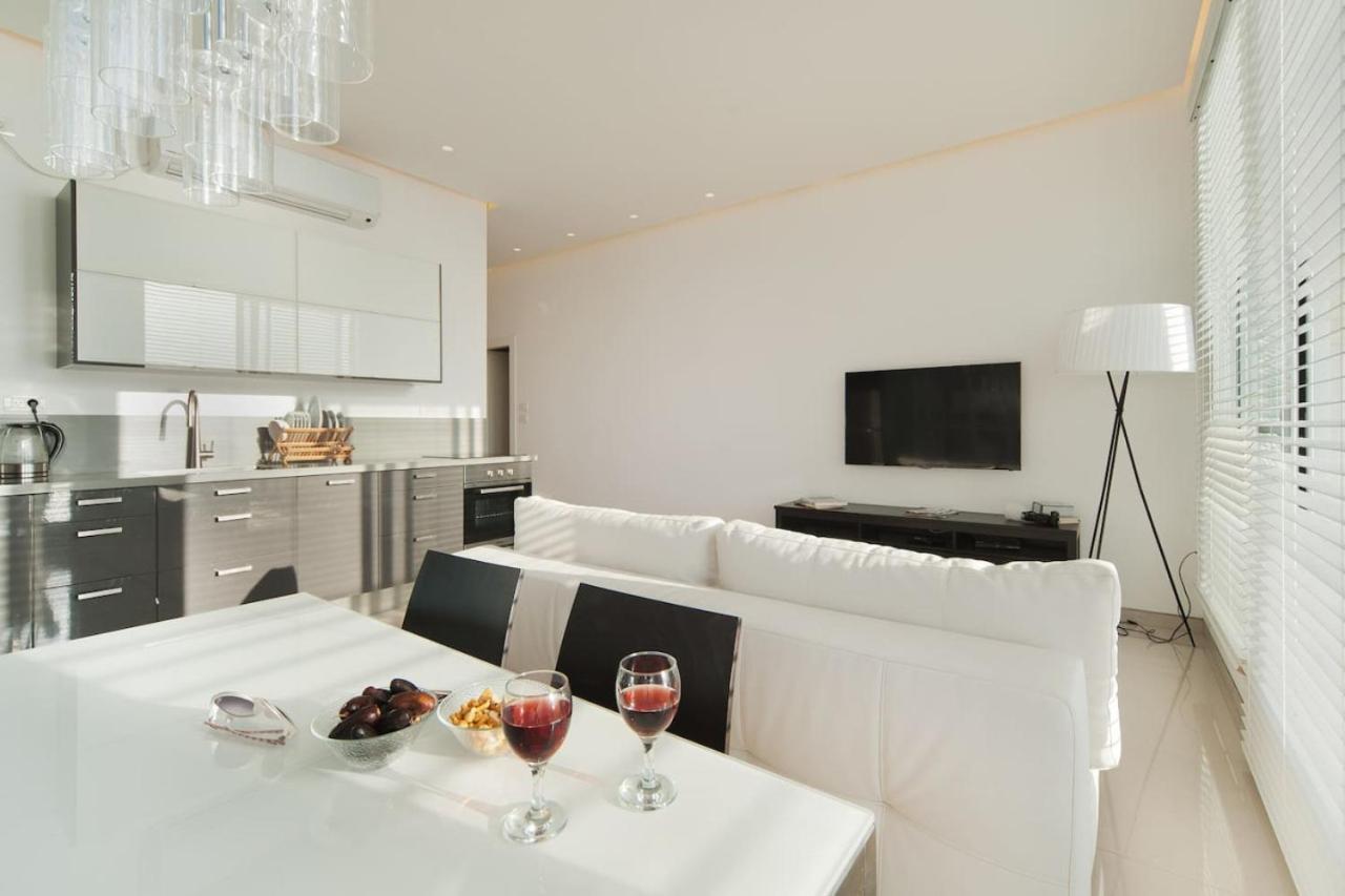 Beach And Sunset Panorama Apartment By Sea N' Rent Tel Aviv Exteriör bild